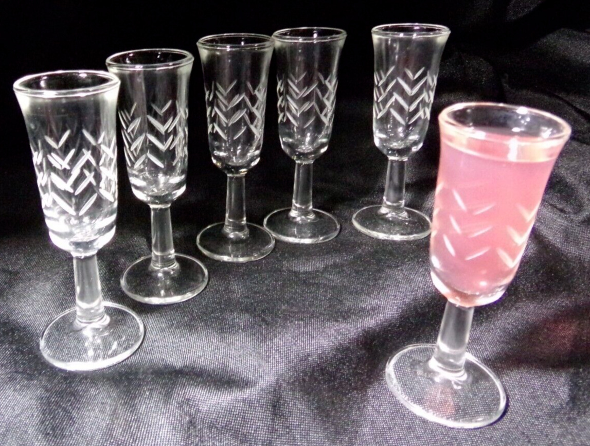 VINTAGE 1960s Set of Stemmed Brandy CRYSTAL Glass Javits Rain Pattern by  Libbey