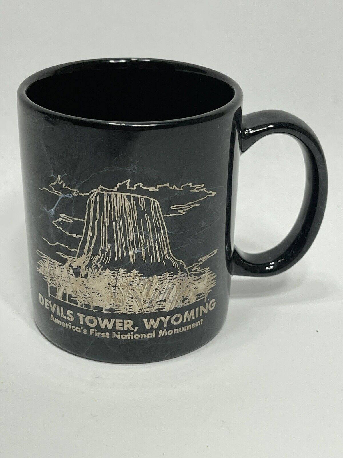 Devils Tower - National Monument - Wyoming Souvenir Coffee Mug/Cup - Black