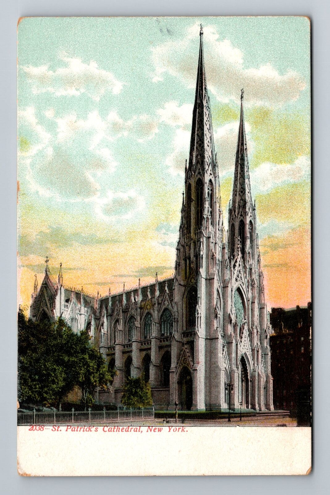 New York City NY,, St Patrick\'s Cathedral Vintage Souvenir Postcard