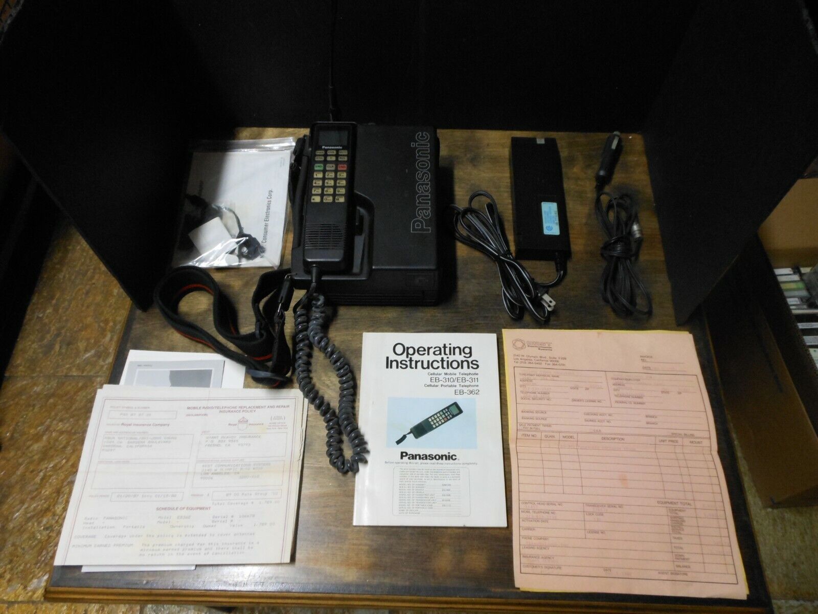 PANASONIC EZ-542 Cellular Mobile Phone Transceiver & Handset 1980s Prop Untested