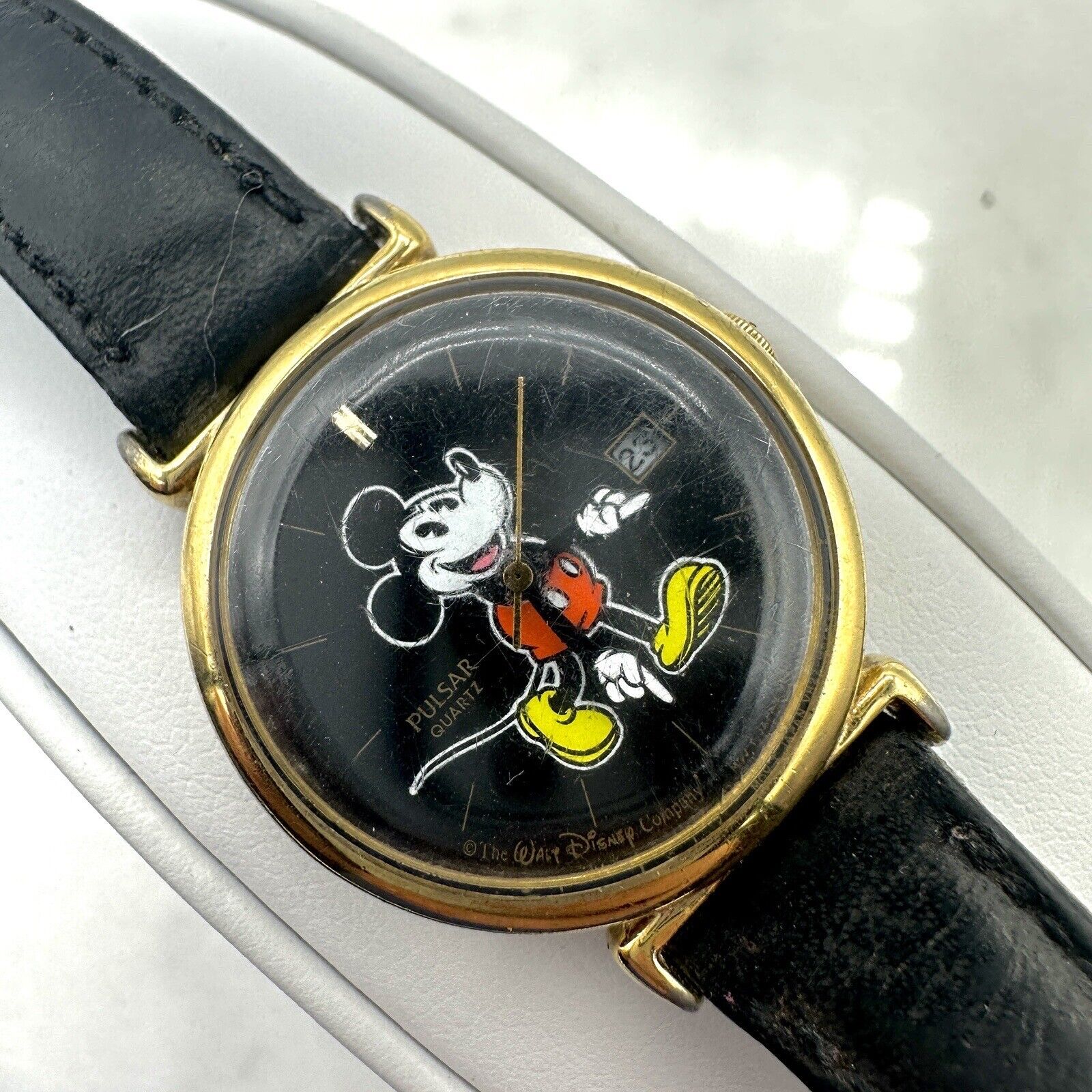 Pulsar Disney Mickey Mouse Watch Women Gold Tone Date V827-0090 New Battery