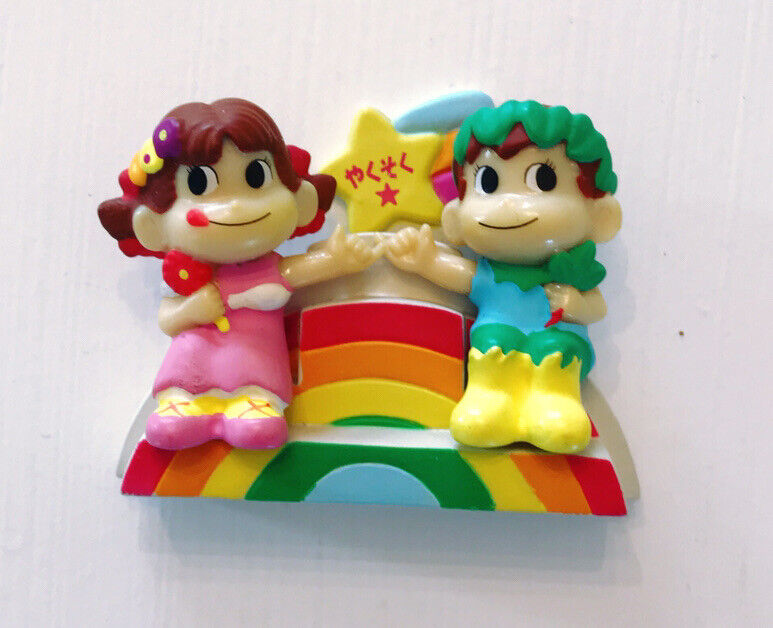 Peko Chan and Poko Pinky Promise Figurine Photo Holder RARE