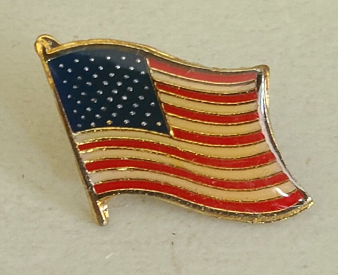 USA FLAG American Flag Lapel Hat Pin PWII NEW Vintage Old Glory Stars & Stripes