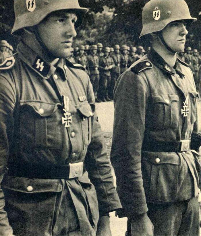 WWII B&W Photo German Soldiers Iron Cross  Wehrmacht SS World War Two  WW2 /2081
