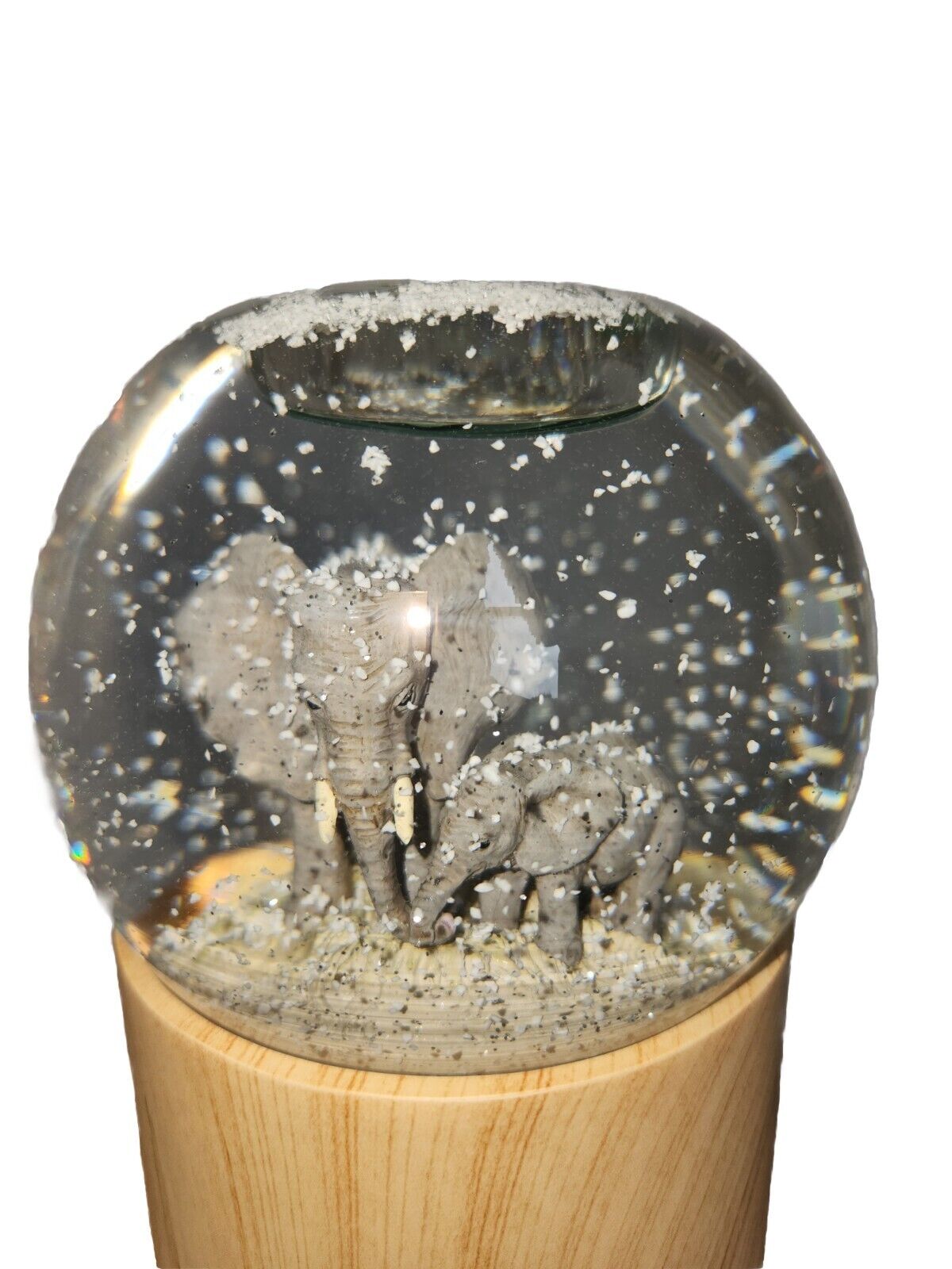 Partylite Snowy Elephant Snowglobe Tealight Holder Nature’s Wonder New Wildlife