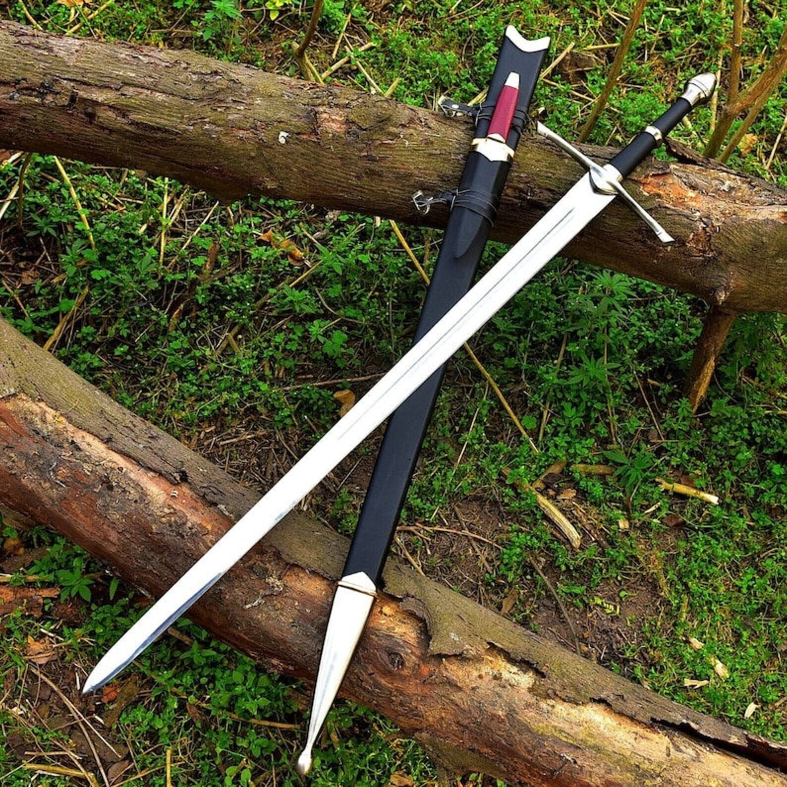Handmade High Carbon Steel King Aragon Sword Lord Of Ring Sword With Wall Mount