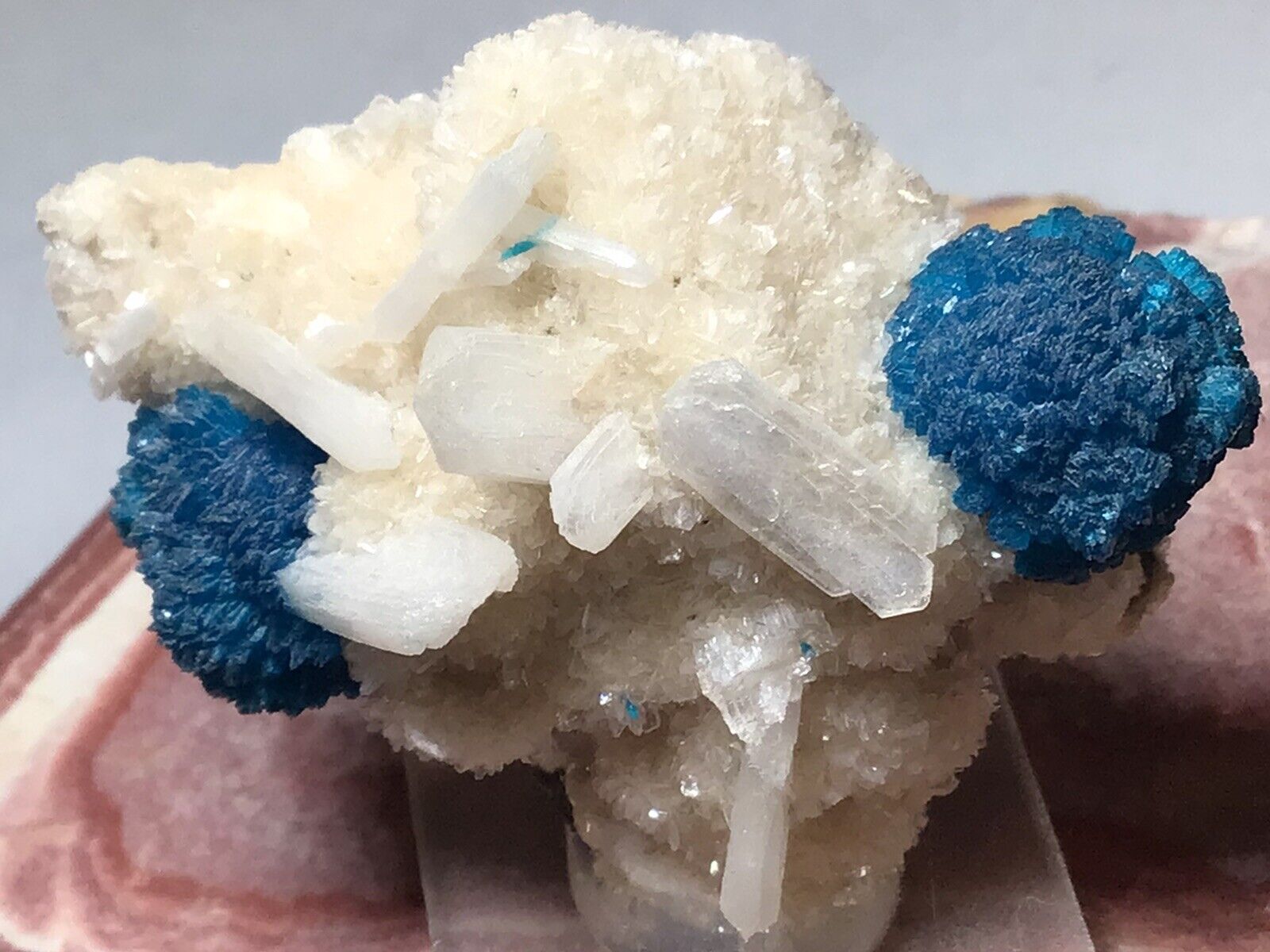 Rare Cavensite Blue Crystal on Stilbite with Crystal Growth