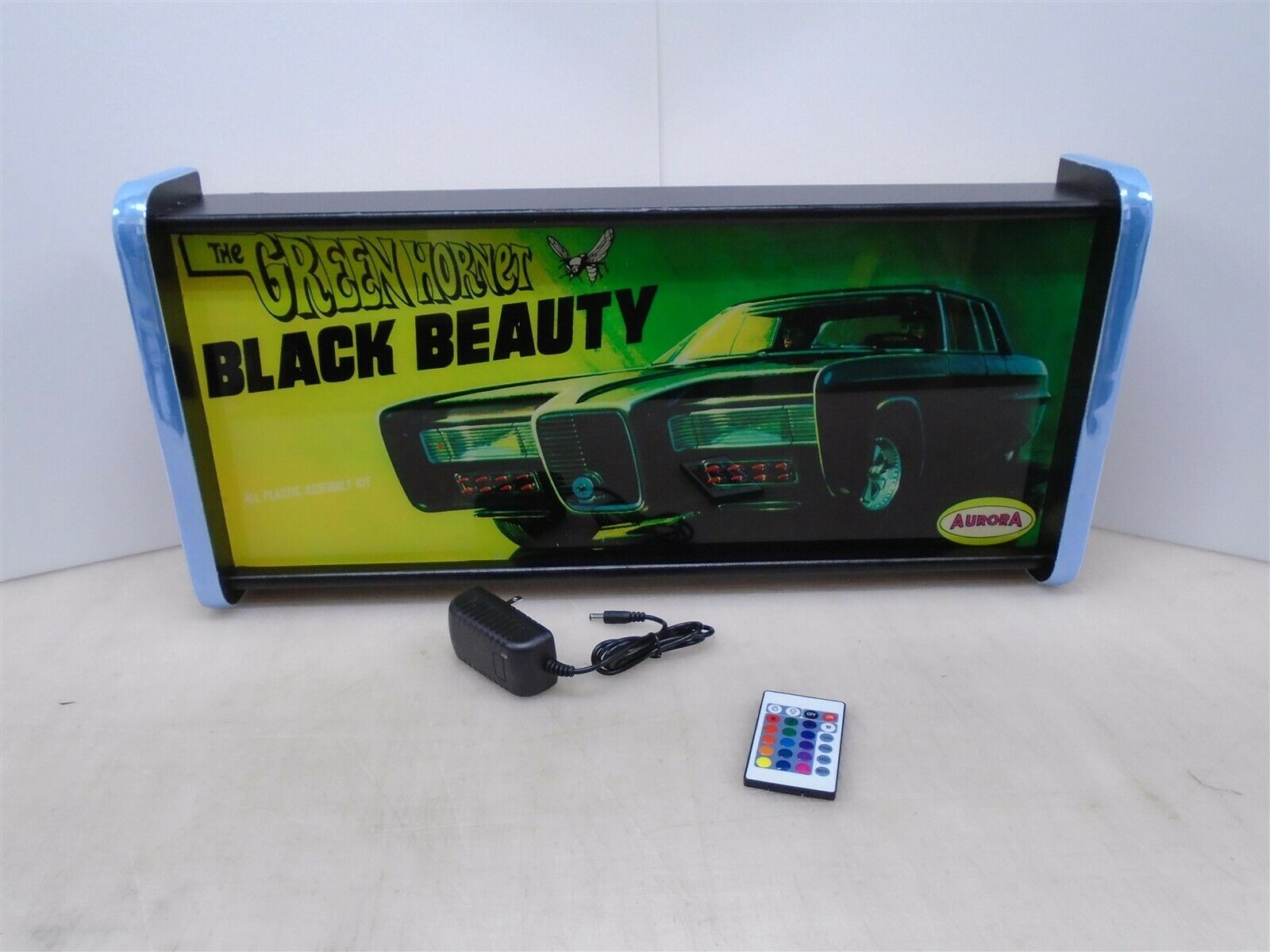 Aurora Green Hornet Black Beauty LED Display light sign box