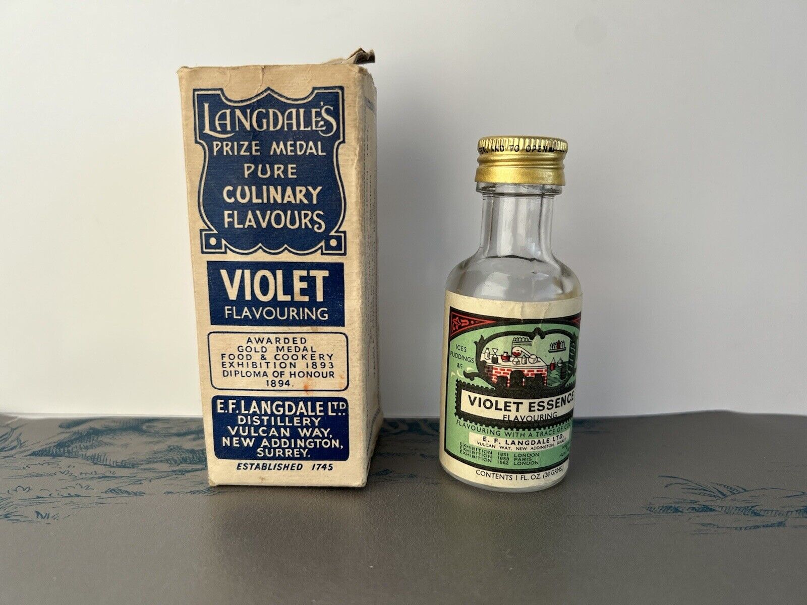 Antique Vintage Langdale\'s Violet Food Flavouring 1 Fl Oz Original Bottle Box