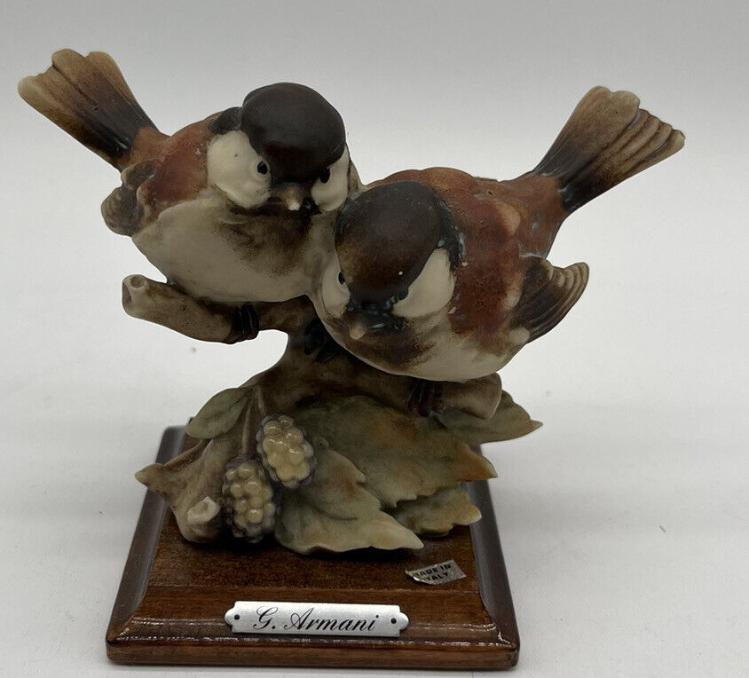 Guiseppe Armani Two Sparrows On A Branch Figurine