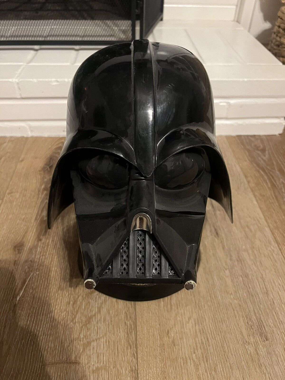 Vintage 1998 Star Wars Lucasfilm Darth Vader 2 Piece Mask/Helmet