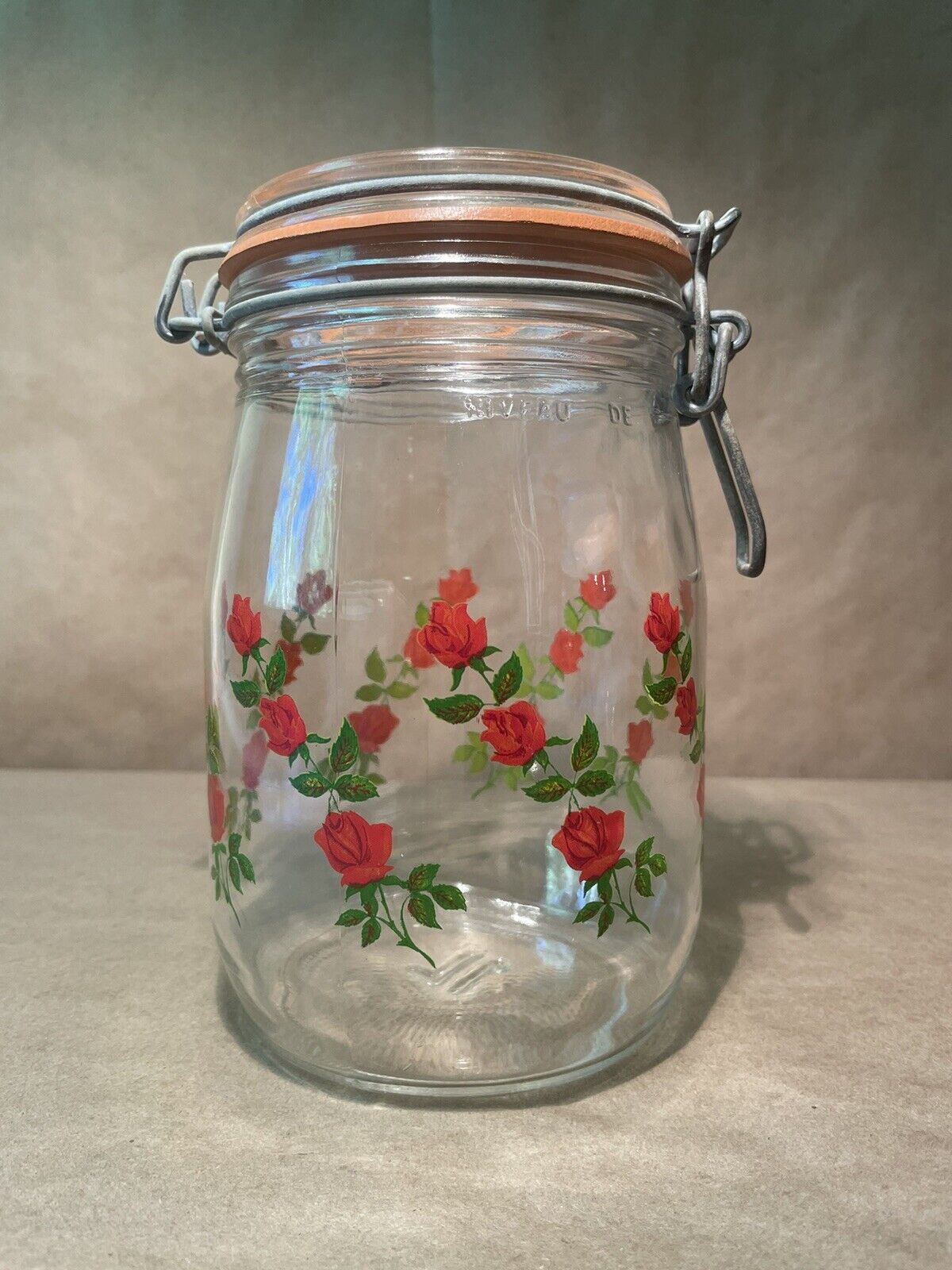 Beautiful Vintage Arc Roses Design Sealed Jar 1 L Made In France