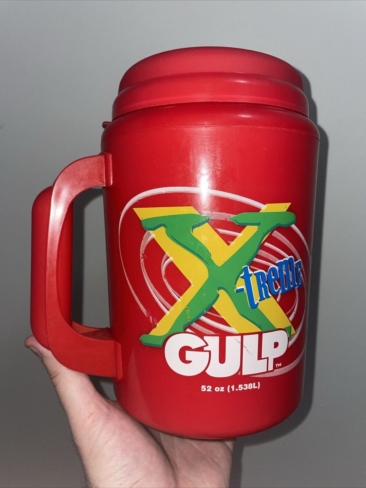 Vintage X-Treme Gulp 7/11 Super Insulated Aladdin 52 oz Drink Travel Mug Cup Red
