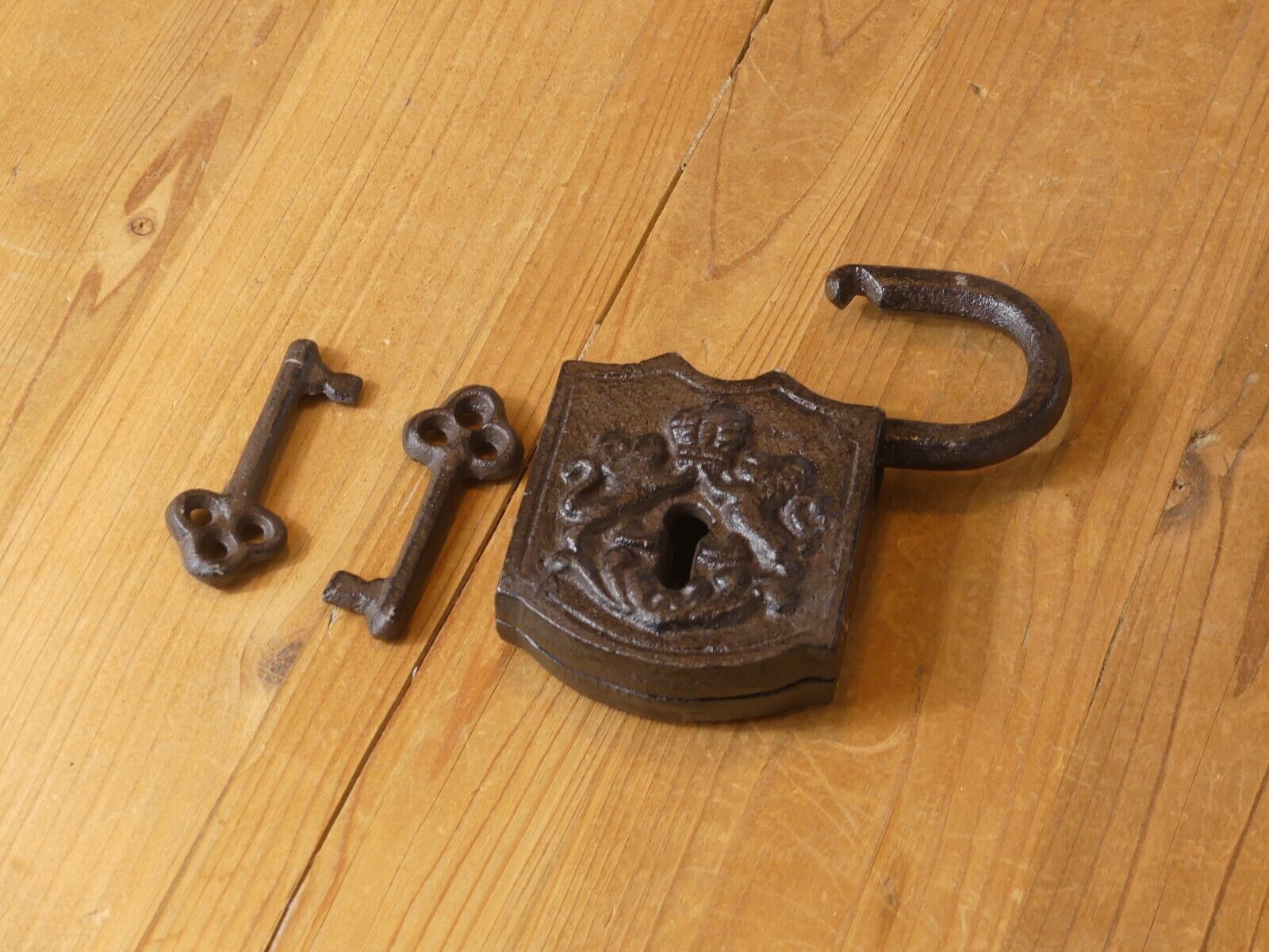 Cast Iron Lock And Key Set Large Antique Vintage Look Finish Prop Skeleton Key