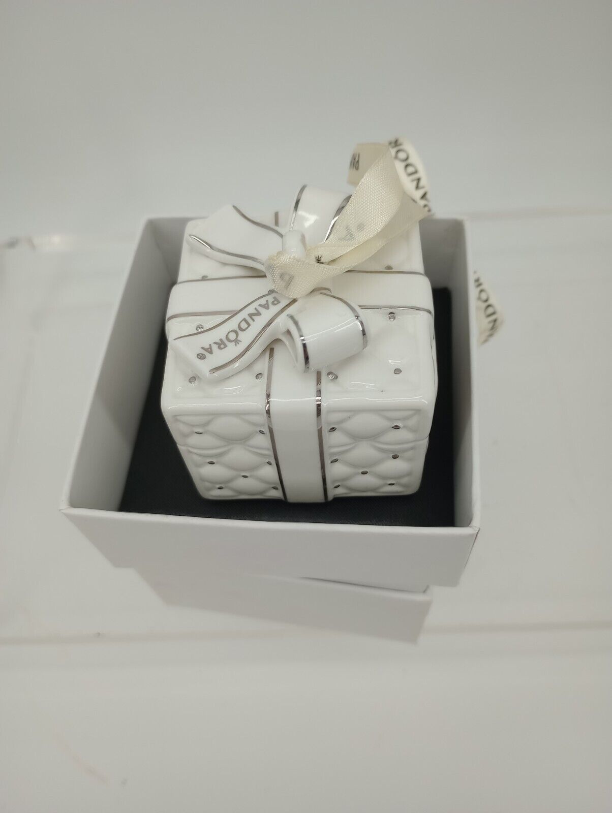PANDORA Gift Box Ornament 2016 Porcelain with Gift Box EUC