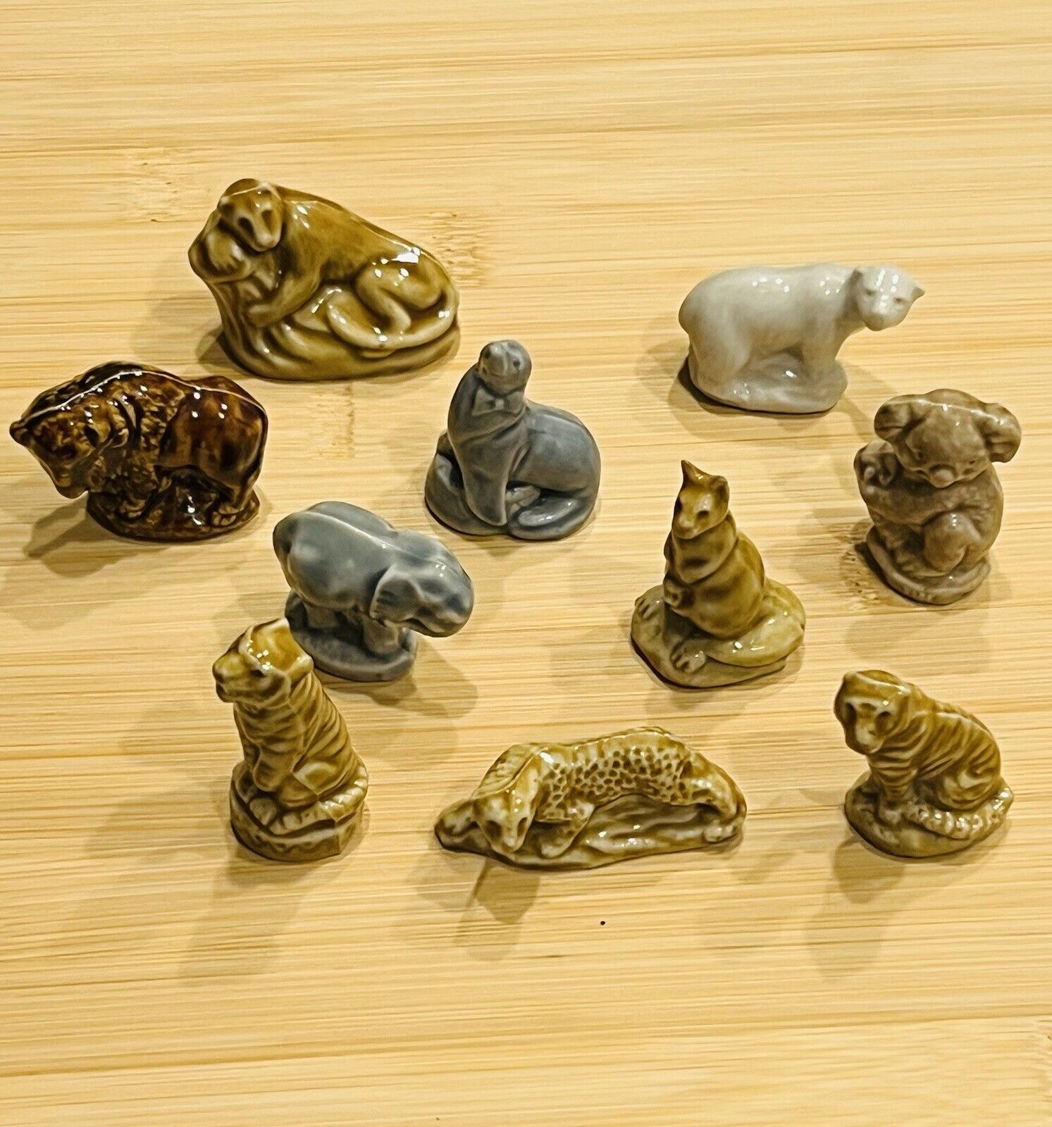 Wade Whimsies Made in England Mixed Lot of 10 Animals Figurines
