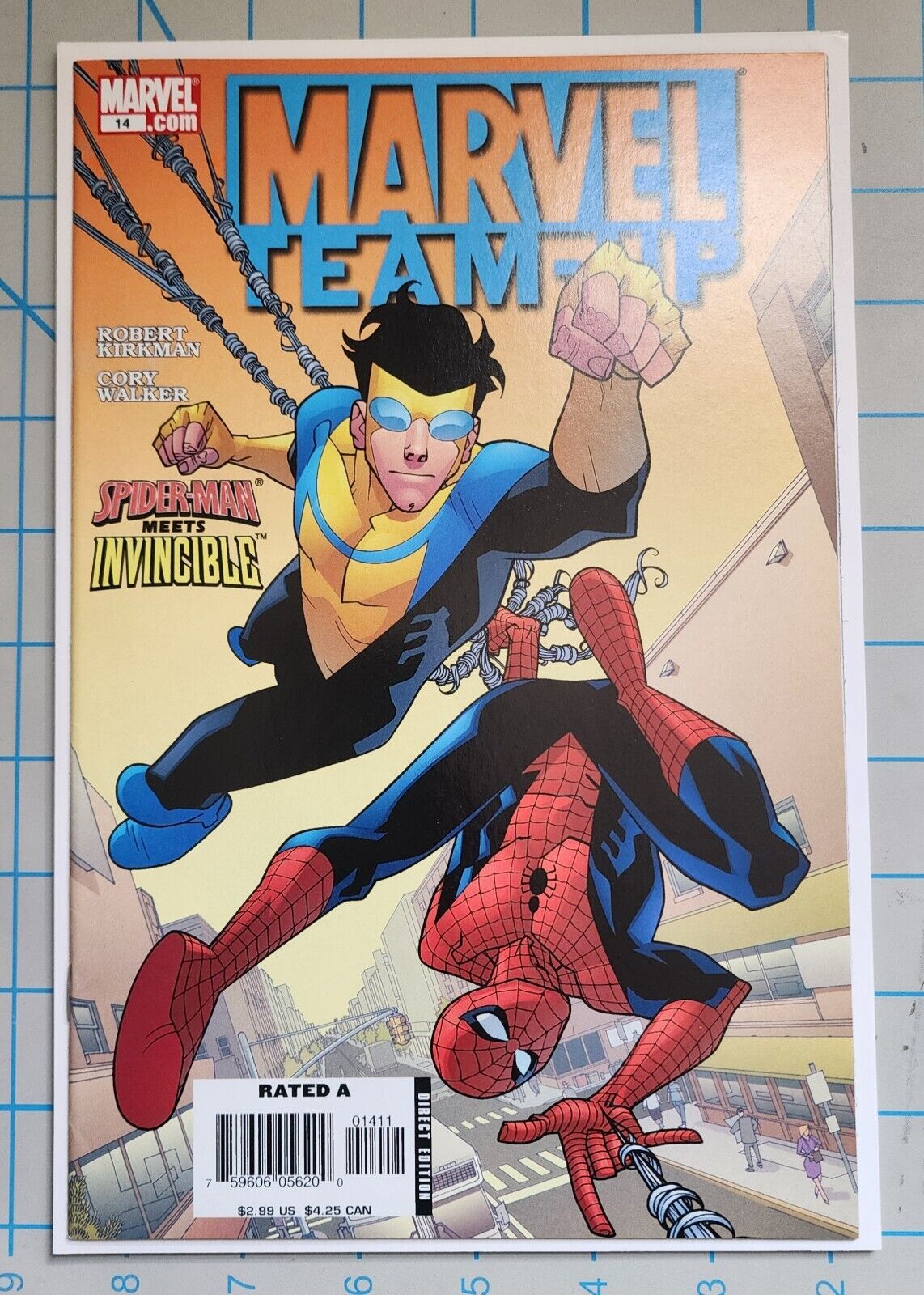 Marvel Team-Up #14 Invincible/Spider-Man Meet 2006 Marvel Comics Kirkman 🗝️