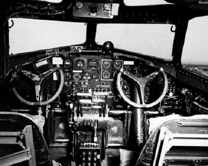 Cockpit of a Boeing B-17 Flying Fortress Bomber 1944, WWII WW2 8x10 Photo 79b