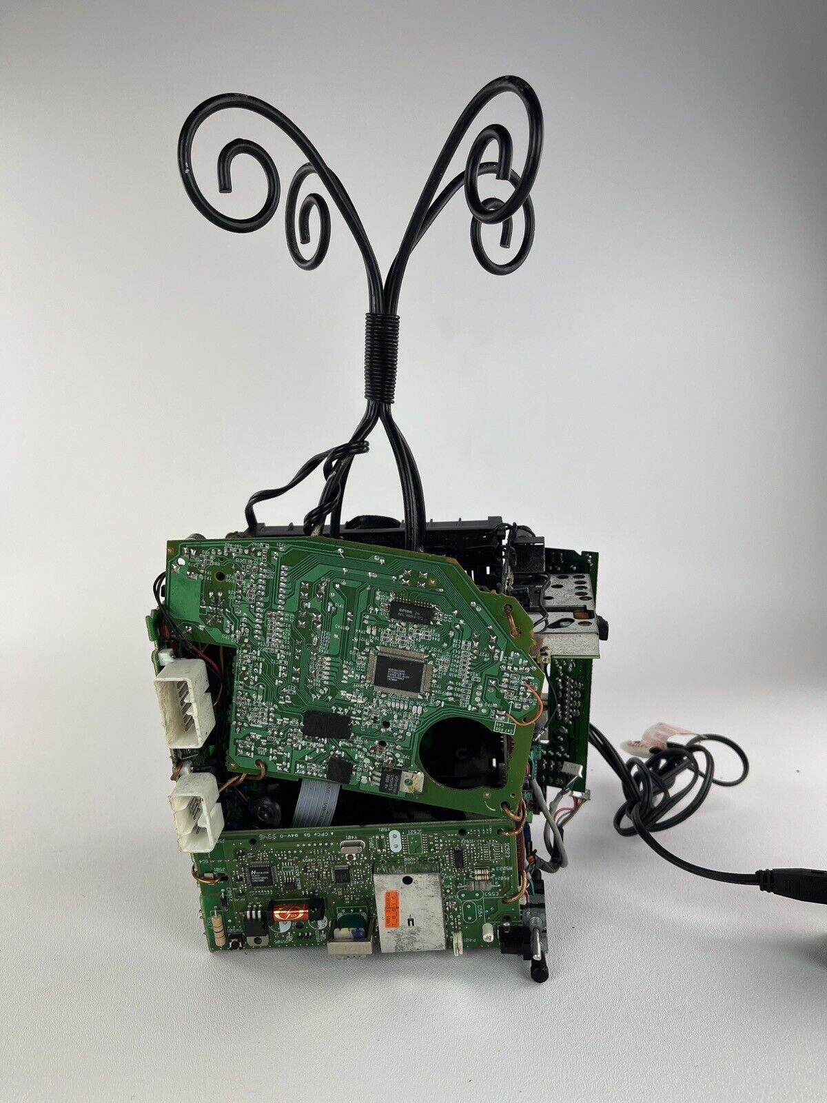 One Of A Kind Handmade Computer Motherboard Desk/Table Lamp UNTESTED Project