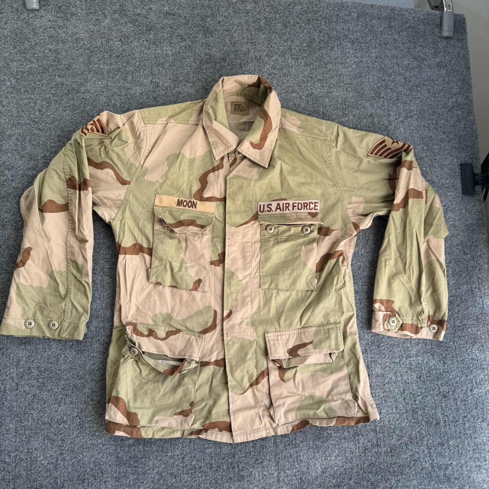 Vintage USGI Desert Camouflage Combat Coat Medium Regular Shirt Button Front 90s