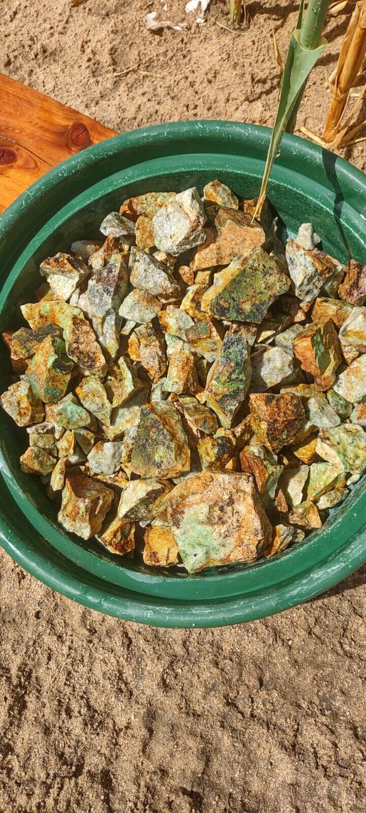 25 Pounds - Gold Ore Copper Oxides Chalcopyrite Chrysocolla Red Keep Mine 