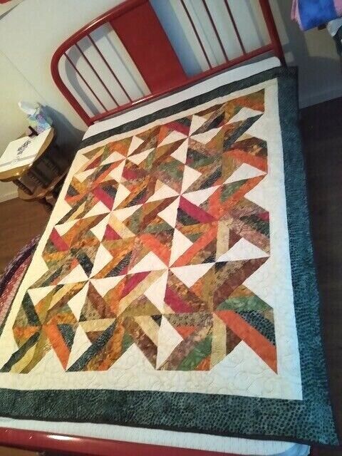 Fall Tilt-A-Whirl Finished Quilt 61” X 70” Handmade Pantograph Autumn Colors