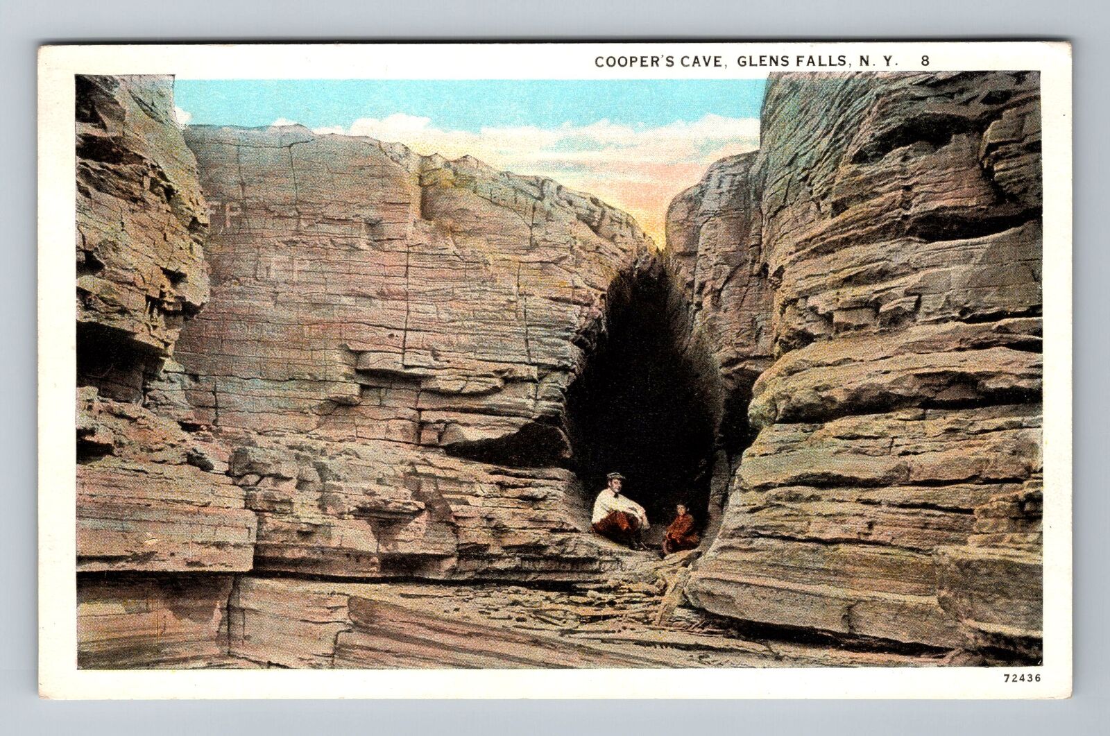 Glens Falls NY-New York, Cooper\'s Cave Vintage Souvenir Postcard