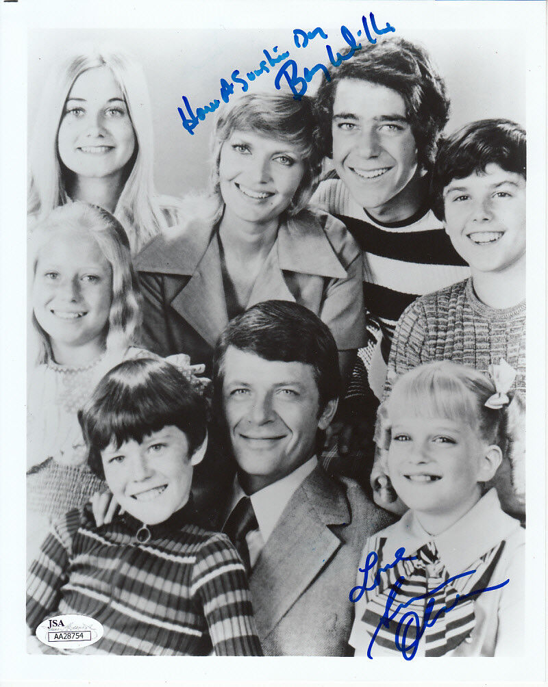 Susan Olsen Barry Williams autographed signed Brady Bunch 8x10 BW cast photo JSA