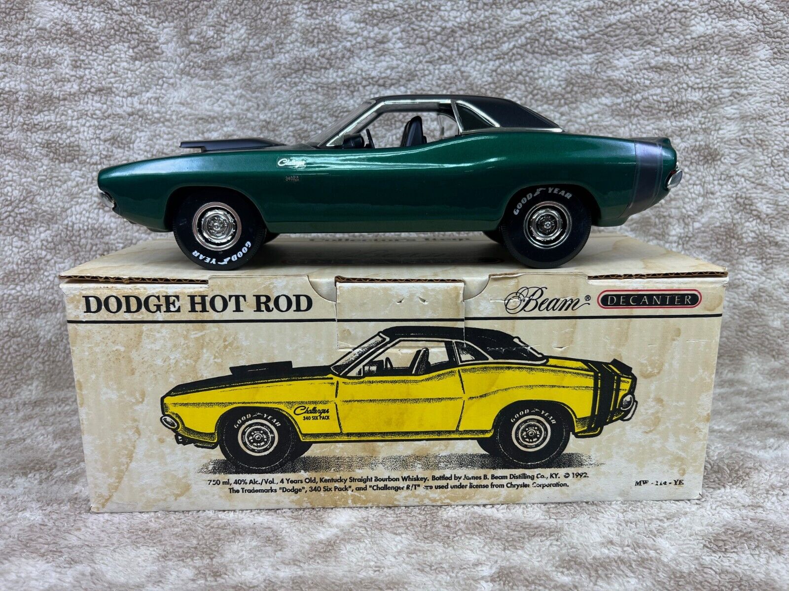 🔥ULTRA RARE 1970 Dodge Challenger R/T GREEN Jim Beam Decanter EMPTY 35 Made🔥