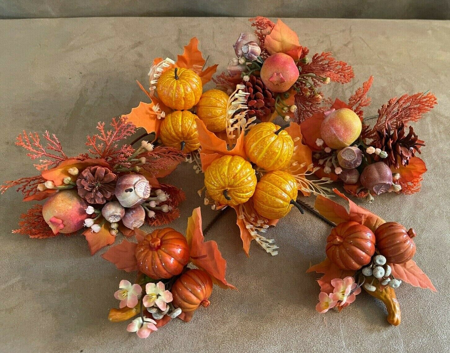 Faux Pumpkins Autumn vegetables artificial leaf wreath table decoration bowl