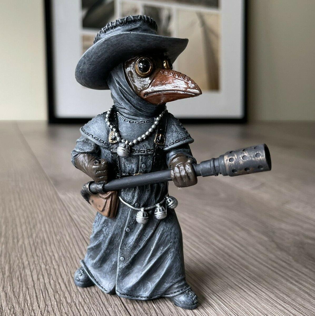 Decorative Custom Made Fantasy Epidemia Plague Doctor Figurine Statue Décor Gift