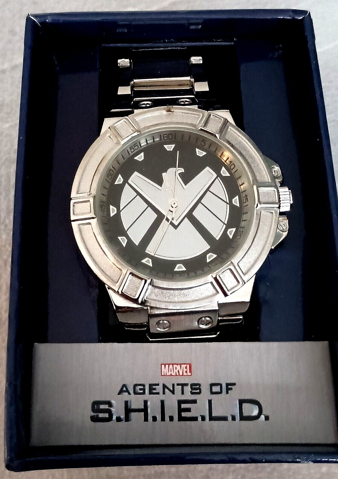 Marvel Comics Agents Of SHIELD Logo Dial Sports Watch 45mm Men's New NOS Box