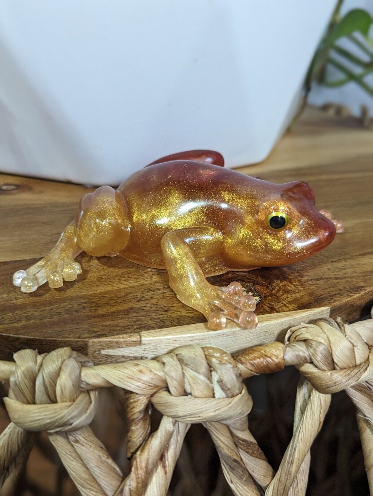 Handmade Animal Crafts , Colorful Resin Tree Frogs 