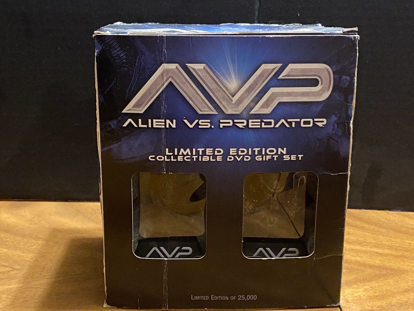Aliens Vs Predator Limited Edition collectible DVD set, DVD not included