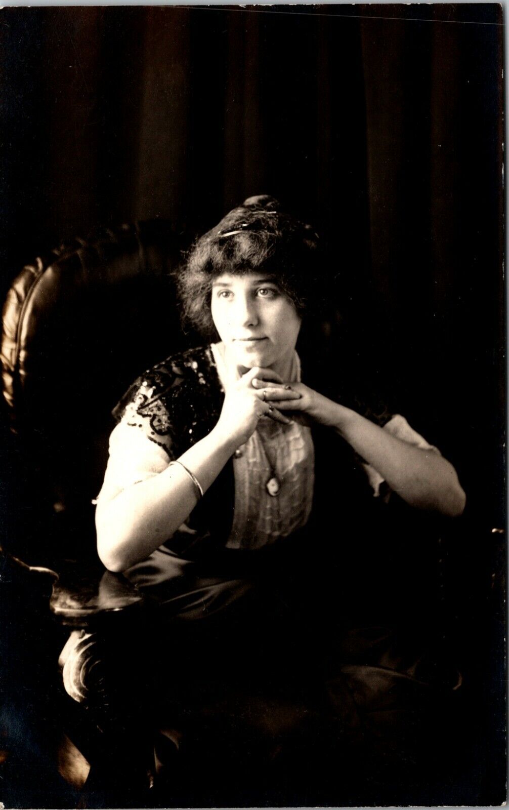 PORTRAIT OF A  PENSIVE WOMAN : RPPC : 1904-1918