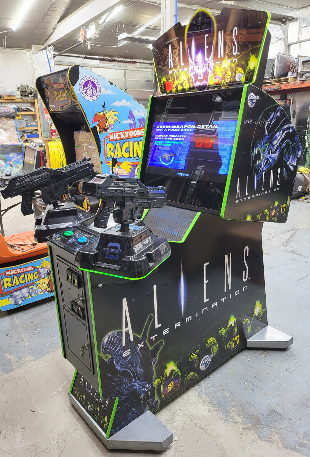 ALIENS EXTERMINATION Full Size Arcade Gun Shooting Video Game Machine - 27\