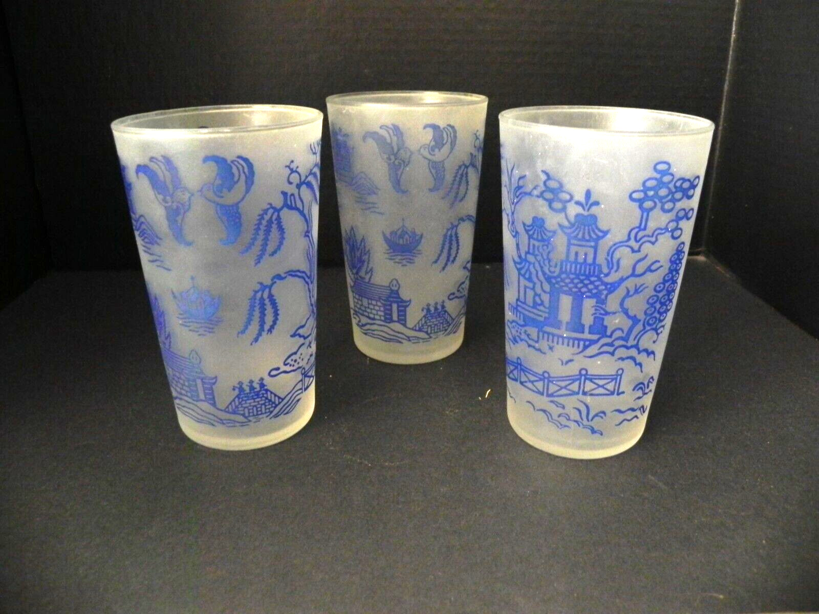 Set of 3  FEDERAL GLASS Frosted BLUE WILLOW  4 7/8\