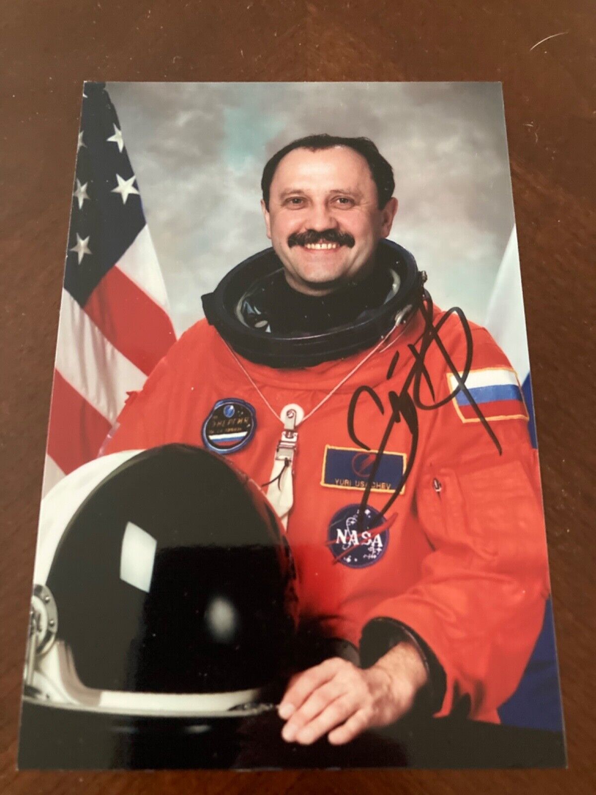 Yuri Usachov, Russian Cosmonaut-552 Days in Space-7 Space Walks-Signed Photo-COA