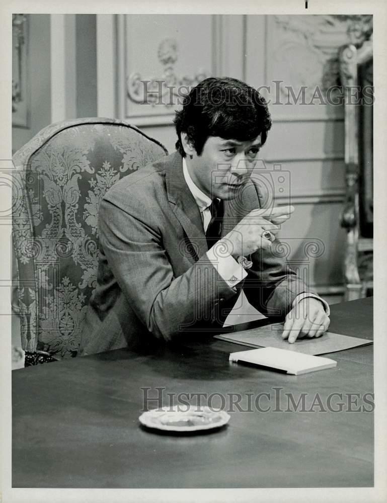 1970 Press Photo Actor James Shigeta in \