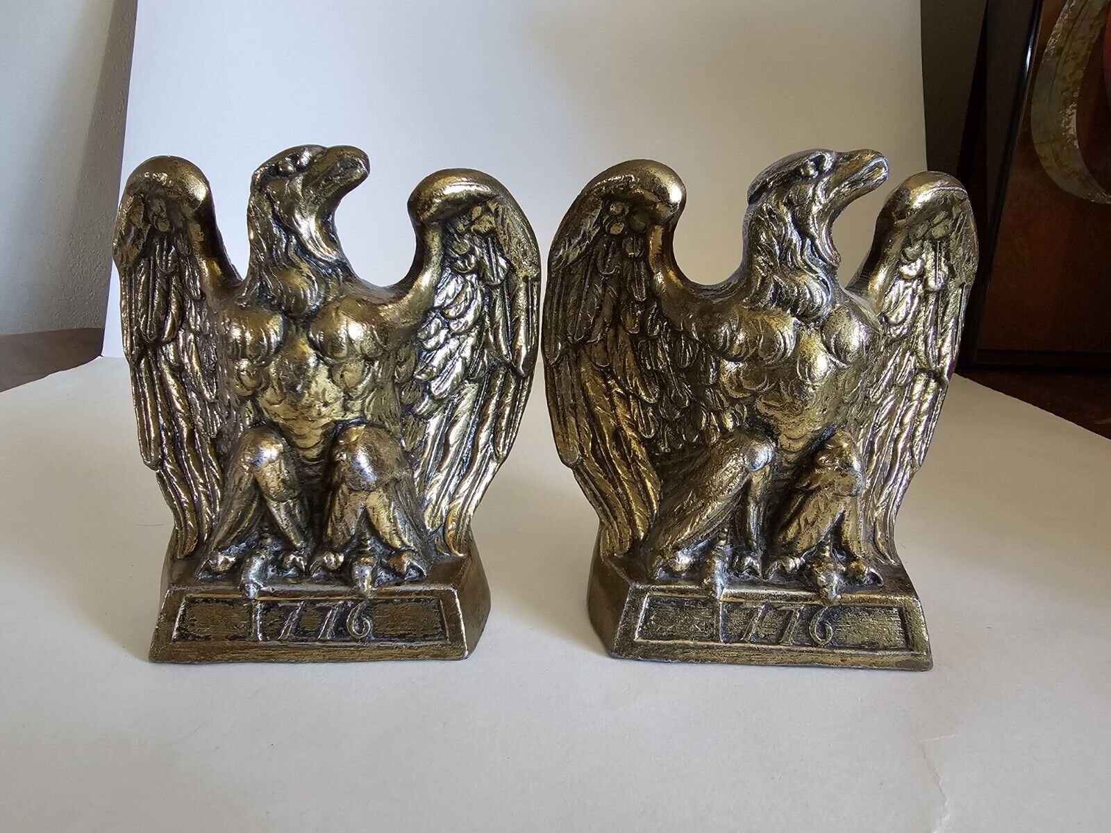 Vtg Brass 60s Mid Century Colonial Virginia Patriotic Eagle Bookends Pair Patina