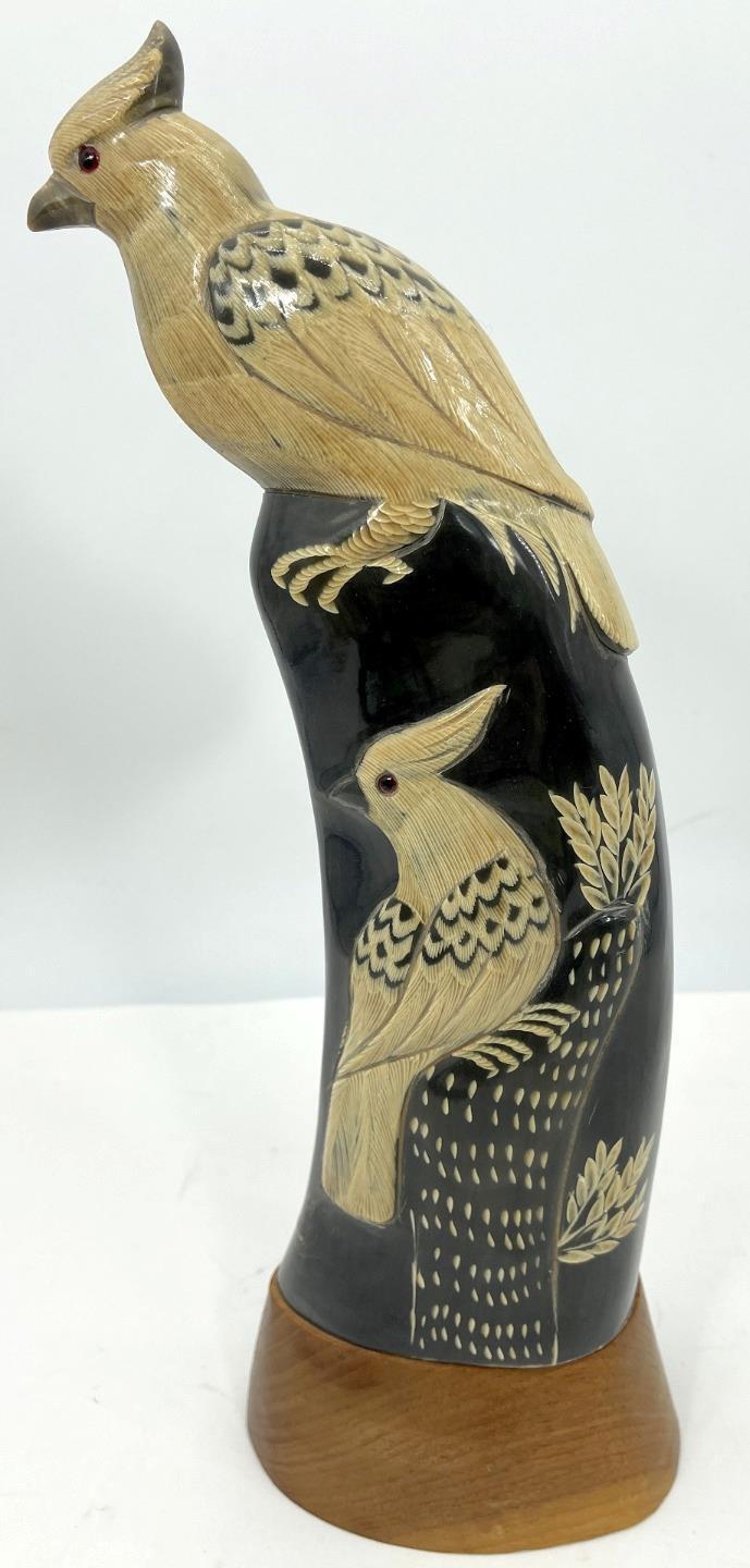 Buffalo Horn Hand Carved Parrot Bird Beige/Black Home Decor 12\