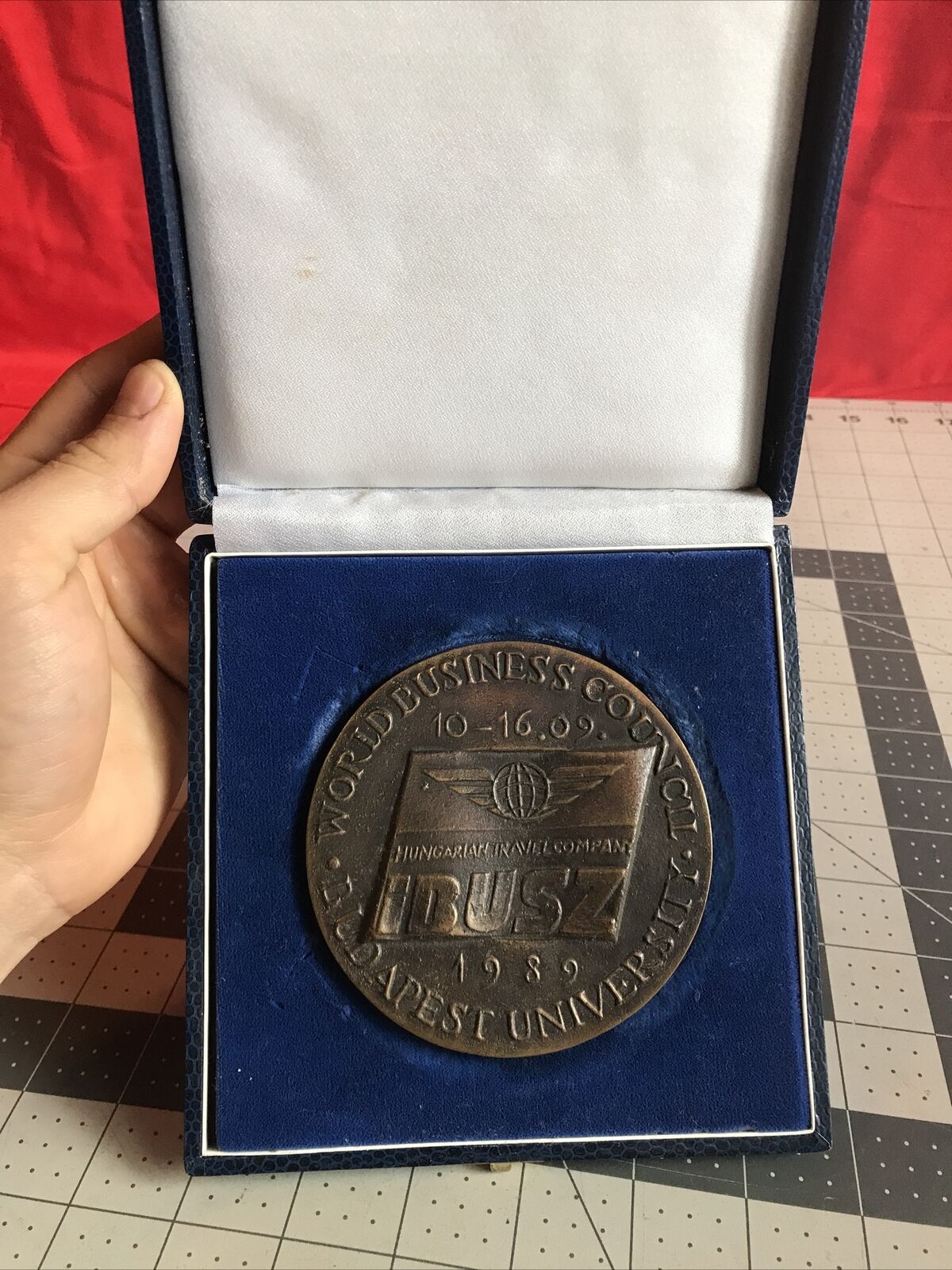 Vintage 1989 World Business Council Budapest University iBUSZ Medal Very Rare