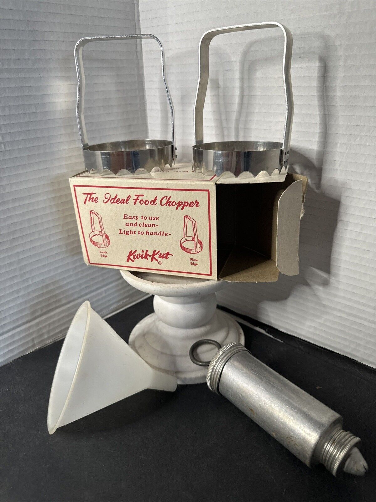 Vintage KWIK-KUT The Ideal Food Choppers W/ 1 Original Box-kitchen Items Lot