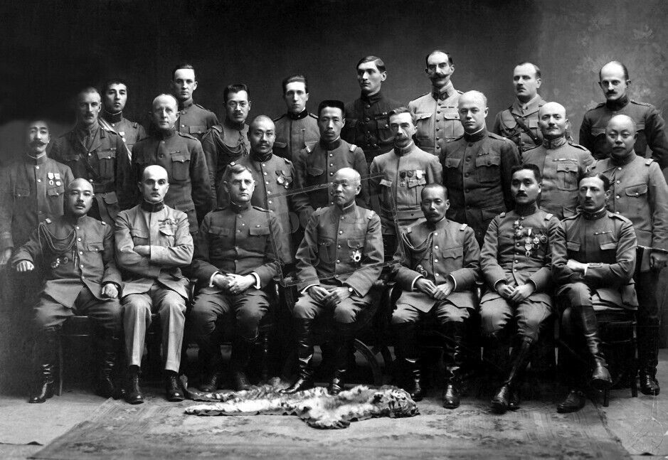 Maj. Gen. Graves, U.S.A., Gen. Otani, Japanese Army, and Staff,  Siberia 1918-19