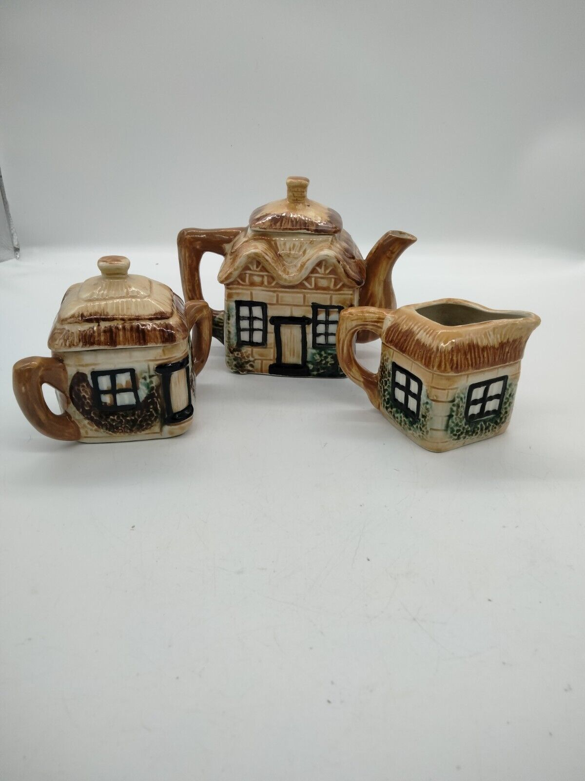 Vintage Ceramic English Cottage Tea Pot & Matching Creamer  & Sugar Bowl Japan