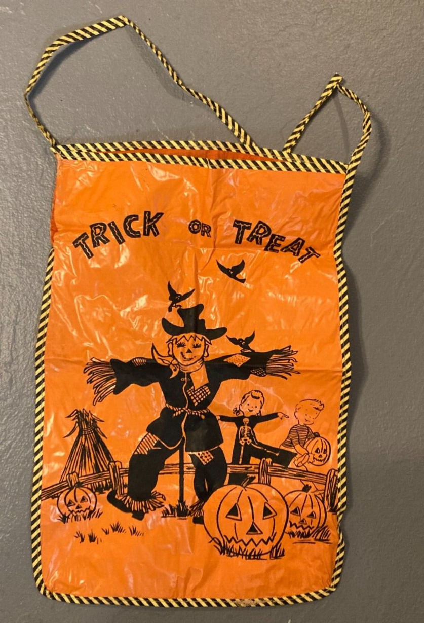 Vintage 1950s Halloween Scarecrow Plastic  Trick or Treat Bag 11&1/2”
