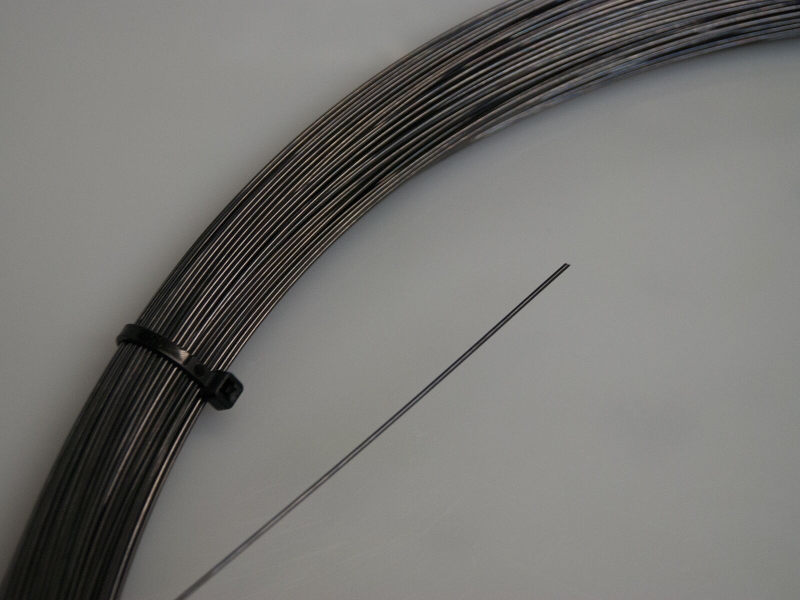 12 ft Nitinol NiTi SMA muscle wire 1mm uncut 40C Body Temp Shape Memory Alloy