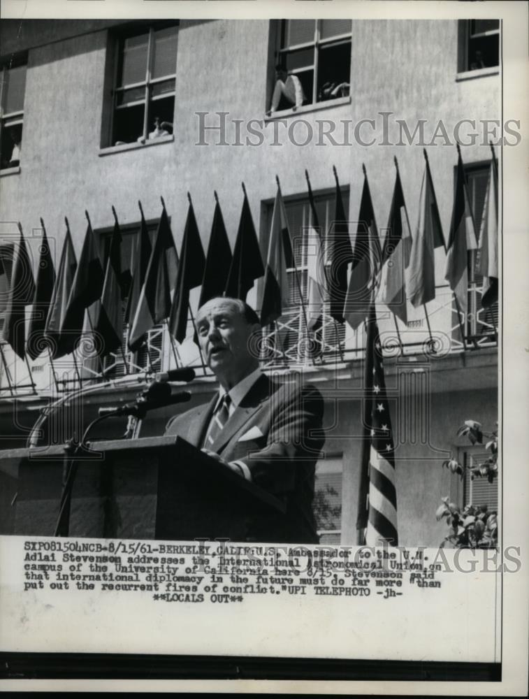 1961 Press Photo UN Secy Adlai Stevenson Addresses Int'l Astronomical Union
