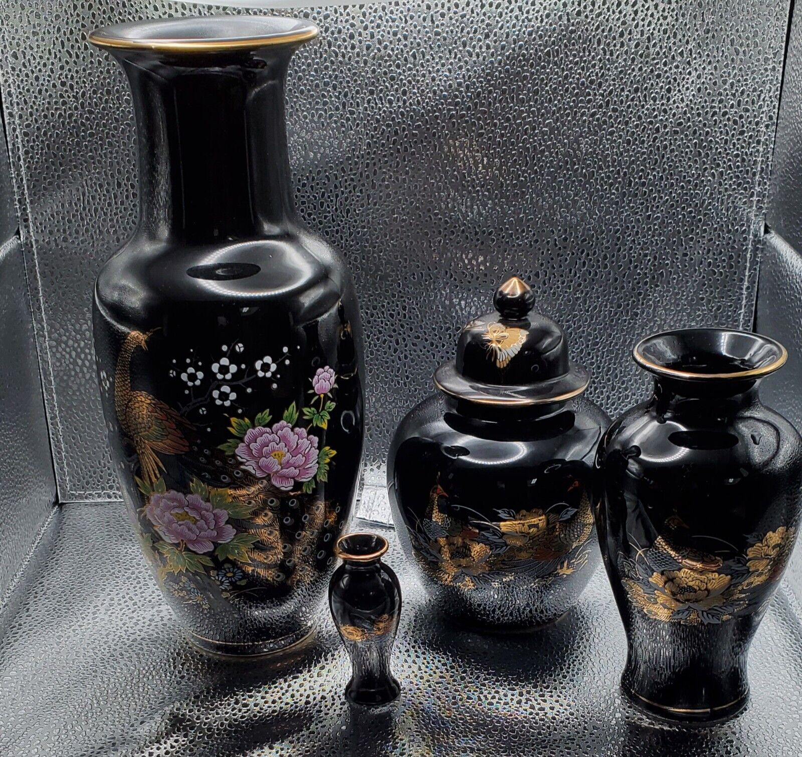 Vintage Japanese Porcelain Set of 4 Peacock Lotus Flowers/Gold Gilt Vases