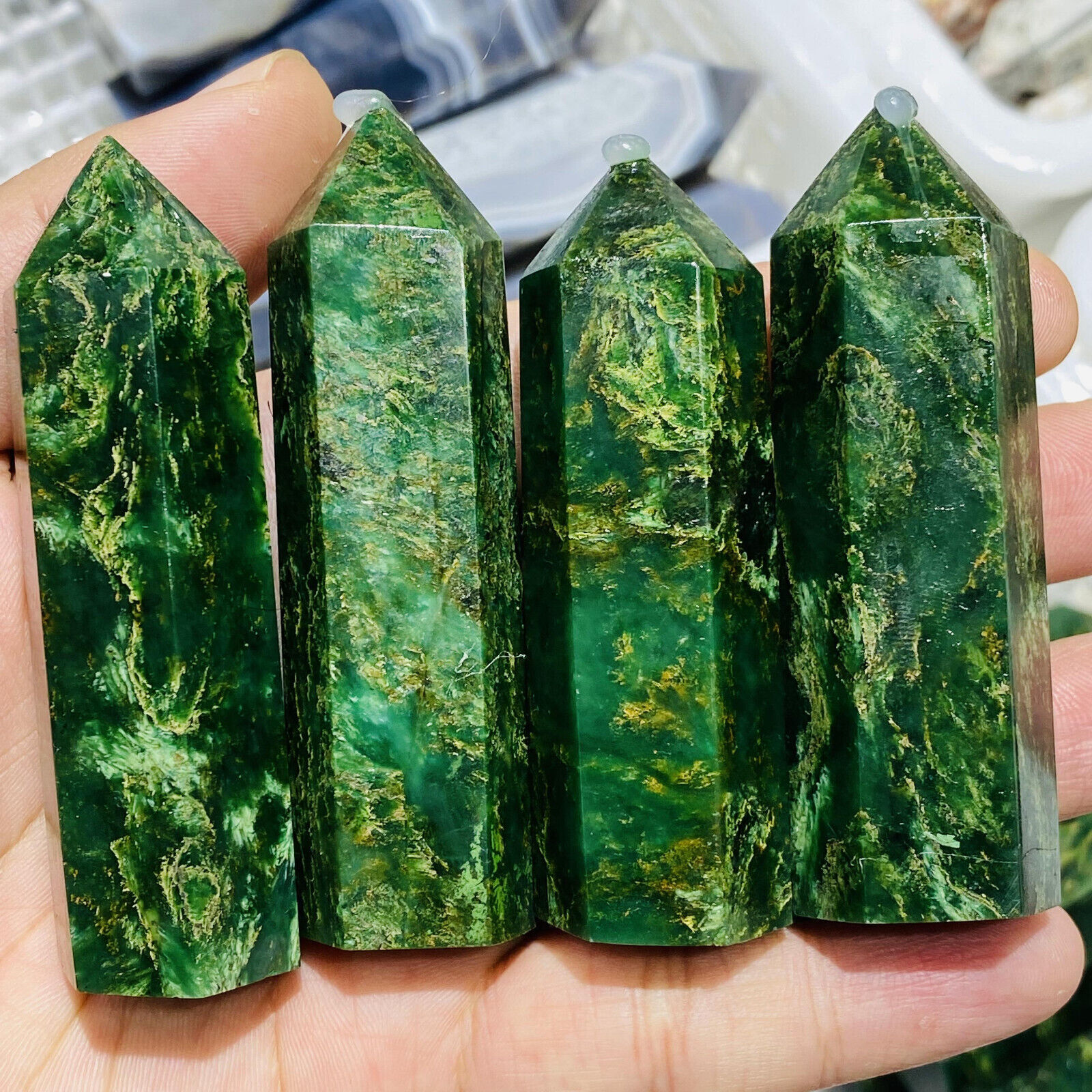 80+g Natural emerald Quartz Crystal Obelisk Wand Tower Point Healing Reiki 1PC